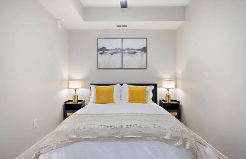St. Anthony West Appartement | DT UMN 1 BD Gym Free Street Parking Rooftop