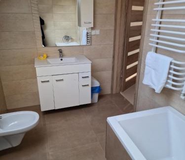 Gniewino Appartement | Duże mieszkanie w Kostkowie