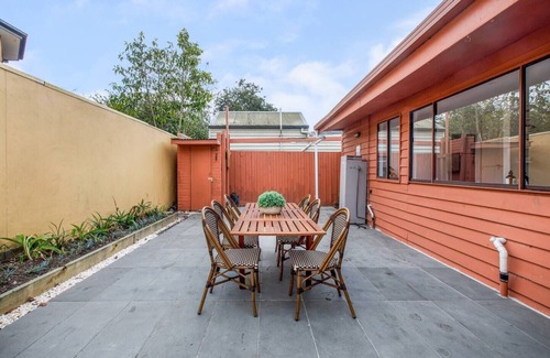 Richmond North Cottage | Du Feu Cottage Indoor outdoor Richmond Charm