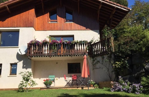 Queige Maison | DU MONAL - QUEIGE - Gîte