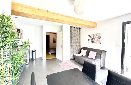 La Bernardiere Appartement | Du vignoble à l'Atlantique - Résidence Montifault gîtes du 2 au 3 pièces