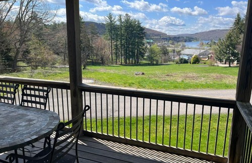 McHenry Maison | Dubla Vedere - Lake View - Hot Tub - Fire Pit - Sleeps 9