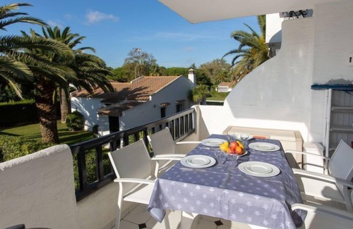 Pals Appartement | Ducado de Golf Blue by Interhome