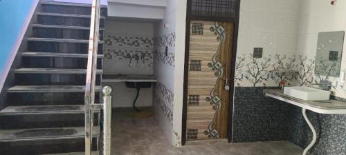 Palia Maison | Dudhwa Trribal Home