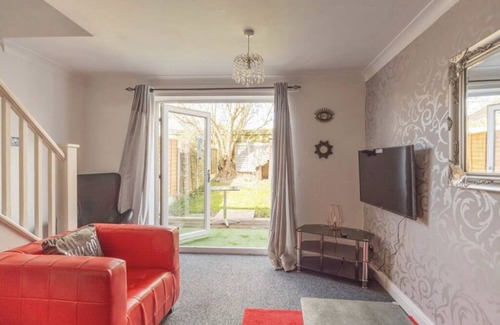 Tipton Maison | Dudley Port - Your Spot For Commonwealth Games - 2 Bedrooms