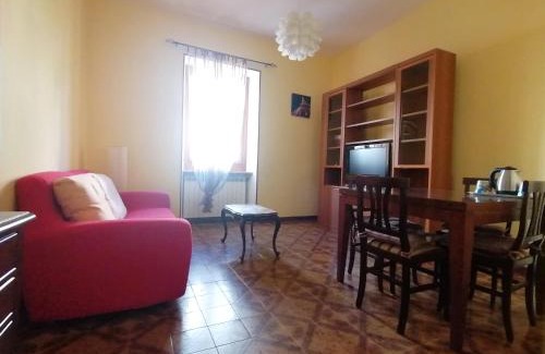 San Nicolo Maison | Due finestre sul cortile
