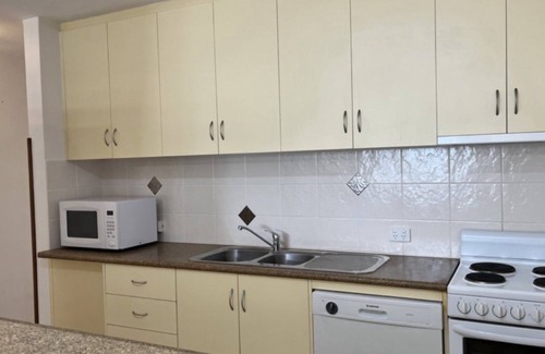 Kings Beach Appartement | Dulkara Unit 3 - A lovely 2 bedroom unit located right on Kings Beach