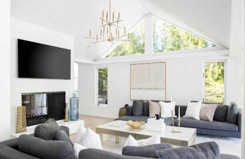 Noyack Maison | Dumar Villa by Rove - 6BR Family Home with Pool & Outdoor Spaces