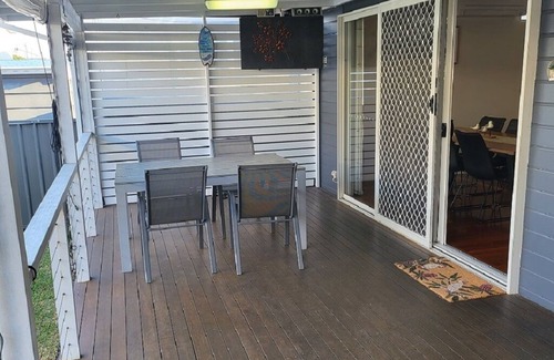Stockton Maison | Dunbar Sands