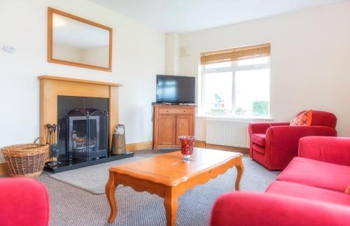 Tullaghan Maison | Duncarbury Heights - 4 Bedroom Detached House