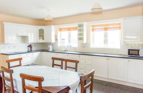 Tullaghan Maison | Duncarbury Heights - 4 Bedroom Detached House