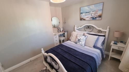 Weston-super-Mare Lit Et Petit-Déjeuner | Dungarvon House B&B, Luxury, Garden Hot Tub, Private Summerhouse, EV Point , 3x Bedroom Options