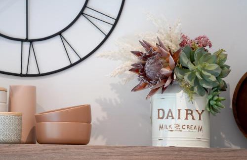 Dunkeld Maison | Dunkeld House - Beautiful Country Retreat