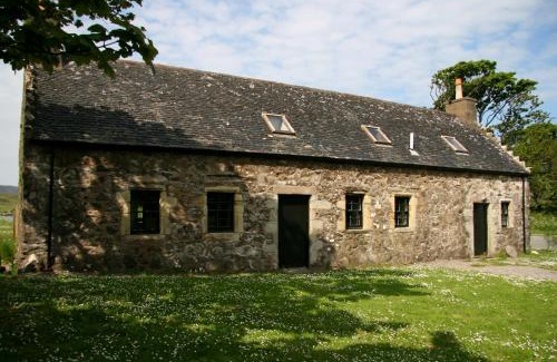 Caroy Maison | Dunvegan Castle Laundry Cottage
