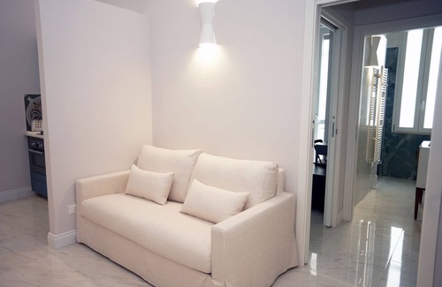 Reggio Calabria Appartement | Duomo Luxury Suite 2,for a relaxing stay in the center of Reggio Calabria