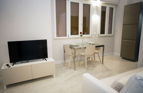 Reggio Calabria Appartement | Duomo Luxury Suite 2,for a relaxing stay in the center of Reggio Calabria