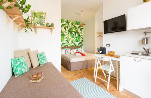 Centro Storico Appartement | Duomo Views, Light, Jungle-inspired Studio with Terrace