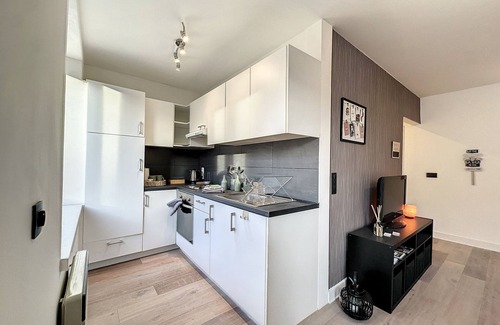 Han-sur-Lesse Appartement | Charmant Duplex à 2 min du parc animalier et Grottes , idéal pour les familles