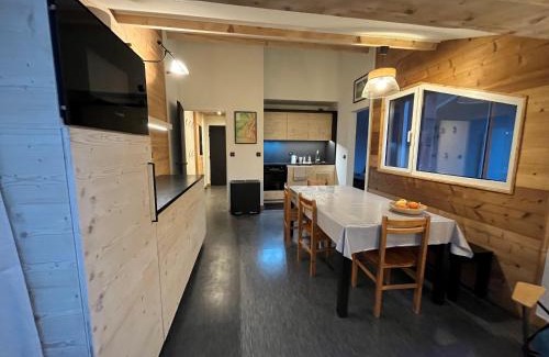 Correncon-en-Vercors Appartement | Duplex 3 pièces au pied des pistes, 6/8 pers, TV, cuisine équipée - FR-1-761-3