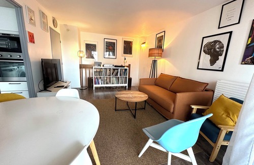 Curial Cambrai Appartement | Magnifique Duplex 3 Pièces avec balcons et Parking à Paris 19