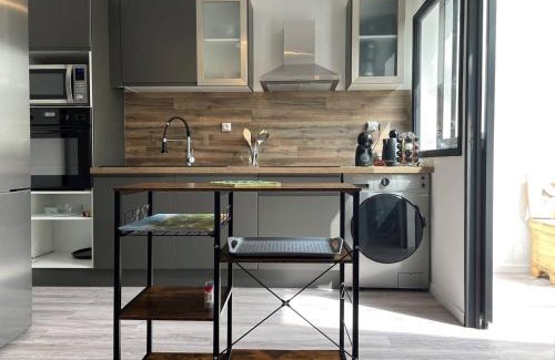Briancon Appartement | Duplex 3 pièces rénové avec loggia et garage, cœur de Briançon, proche télécabine, 4-6 couchages - FR-1-330C-130