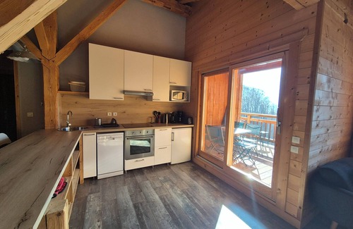 Araches-la-Frasse Maison | Duplex rénové 2 chambres