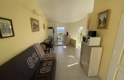La Cadiere-d'Azur Maison | APPARTEMENT EN DUPLEX,VUE MER