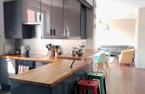 Clamart Appartement | Vrbo Property