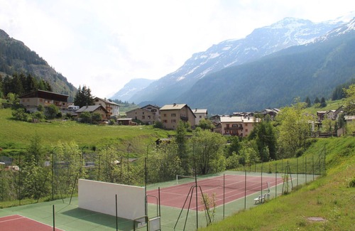 Lanslevillard Appartement | Appartement duplex pour 6 pers. avec parking à Val Cenis