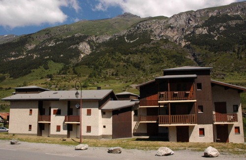 Lanslevillard Appartement | Appartement duplex pour 6 pers. avec parking à Val Cenis