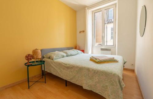 Thiers Appartement | Duplex avec terrasse et vue sur les toits