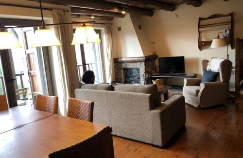 Bolvir Appartement | Duplex Bolvir con piscina y excelentes vistas