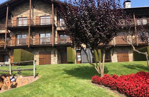 Bolvir Appartement | Duplex Bolvir con piscina y excelentes vistas