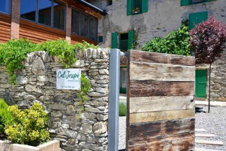 Meranges Appartement | Duplex Cal Josepo