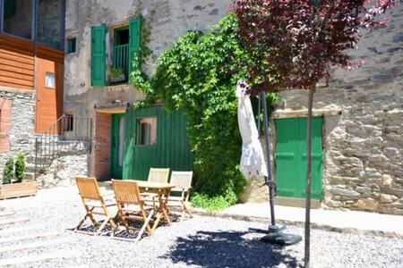 Meranges Appartement | Duplex Cal Josepo