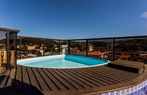 Centro Appartement | Duplex com piscina e área gourmet perto da praia