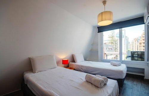 El Golf Appartement | Duplex con AC Metro El Golf