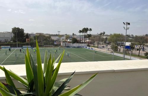 Dos Hermanas Appartement | Duplex con terraza privada y parking a 15 minutos de Sevilla