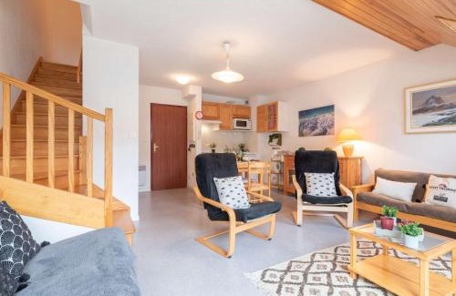 Saint-Lary-Soulan Appartement | Duplex confortable avec 2 chambres, balcon et parking à Saint Lary village, proche des thermes et télécabine - FR-1-296-336