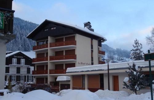 Les Gets Appartement | Duplex Confortable 7 Pers, Centre Les Gets, WiFi, Garage, Proche Commerces et Télécabine - FR-1-802-52