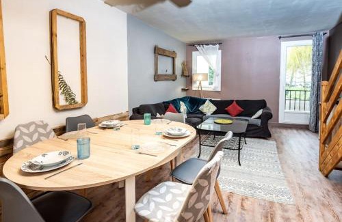 Saint-Jacques - Saint-Roch Appartement | Duplex cosy et contemporain avec parking privé