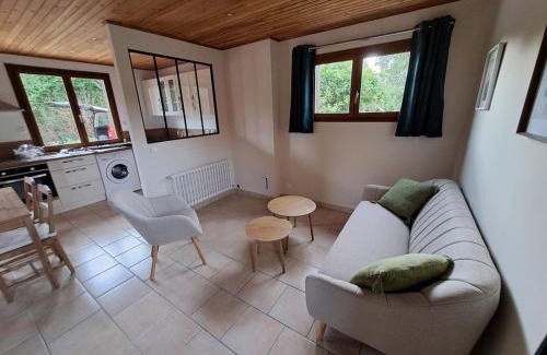 Bernay Appartement | Duplex dans maison normande avec accès au jardin