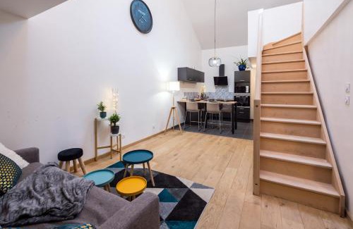 Saint-Marceau Appartement | Duplex de 80m2 dans un village de caractère !