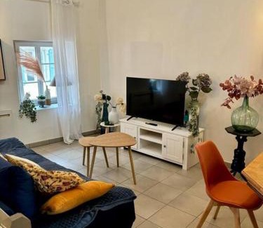 Morestel Maison | Duplex en plein centre-ville