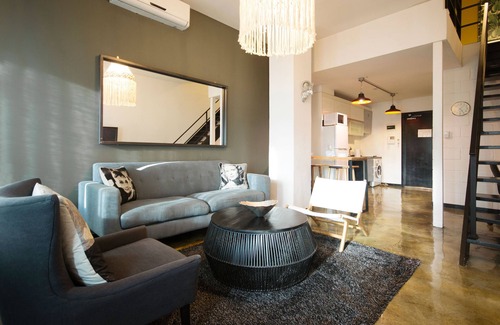 Daehangno Appartement | Loft élégant à 2 niveaux @ Jongno / SNUH - D309