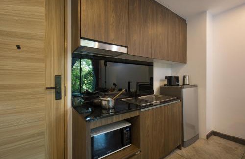 Rawai Appartement | Duplex Loft near Nai Harn Beach with Pools & Gym - Utopia Loft B125