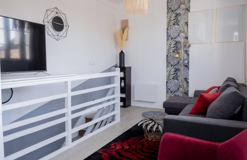 Le Bourget Appartement | Duplex Lumineux-Netflix