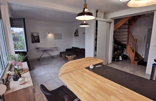 Montbeliard Appartement | Duplex lumineux vue sur le château