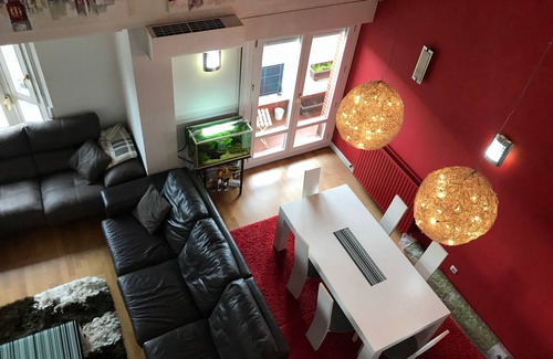 Leioa Appartement | Duplex Luxury Leioa 10 minutes from Bilbao, 5 minutes from beaches, ideal for families.