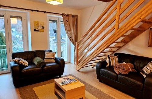 Cauterets Appartement | Duplex moderne avec vue montagne